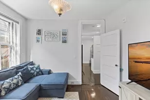 73 Revere St, Boston, MA 02114 - Photo 15