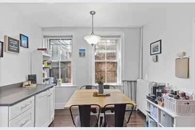 73 Revere St #4, Boston, MA 02114 - Photo 9