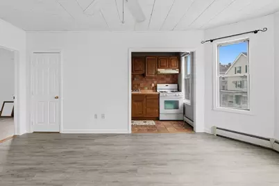221 Beach St, Fall River, MA 02721 - Photo 7