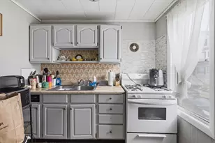 221 Beach St, Fall River, MA 02721 - Photo 27