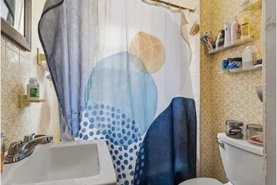 221 Beach St, Fall River, MA 02721 - Photo 31