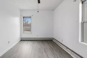 221 Beach St, Fall River, MA 02721 - Photo 13