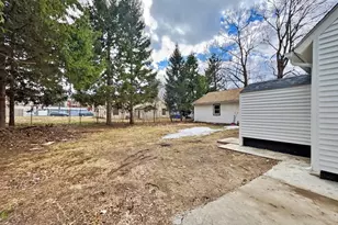 365-367 Water St, Springfield, MA 01151 - Photo 21