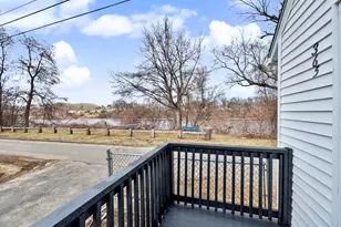 365-367 Water St, Springfield, MA 01151 - Photo 23