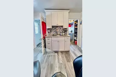 13 Berkley St, Fitchburg, MA 01420 - Photo 13