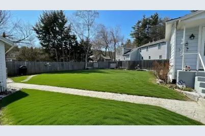 13 Berkley St, Fitchburg, MA 01420 - Photo 5