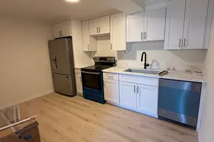359 Lowell, Somerville, MA 02145 - Photo 13