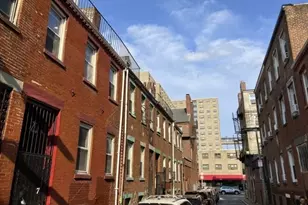 7 Johnny Ct, Boston, MA 02111 - Photo 9