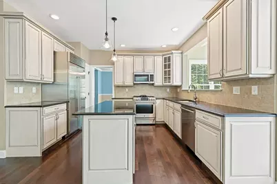 46 Hound Pack Cir, Walpole, MA 02032 - Photo 11