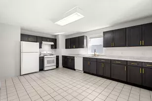 183 Massachusetts Ave, North Andover, MA 01845 - Photo 21