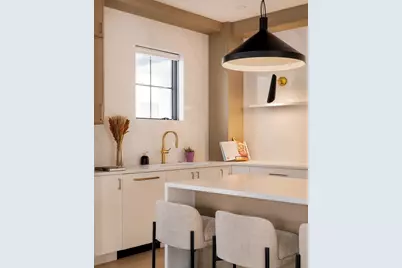 15 South Waverly #15, Boston, MA 02135 - Photo 11