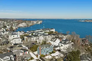 10 Redstone Ln, Marblehead, MA 01945 - Photo 3