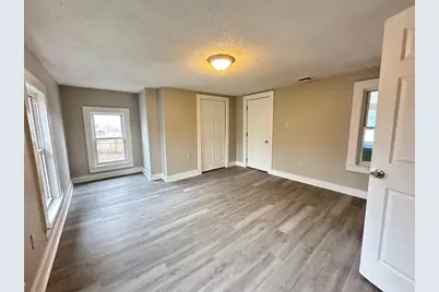 229 Central St, Springfield, MA 01105 - Photo 5