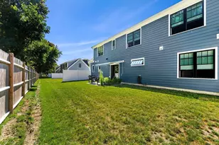 24 Primrose Ln, Ipswich, MA 01938 - Photo 5