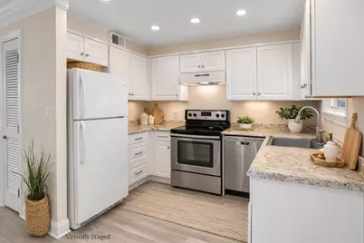 8 Captain Cook Ln #8, Barnstable, MA 02632 - Photo 9