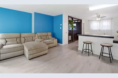 28 Court St, Lowell, MA 01852 - Photo 17