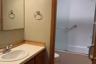 96 Townsend St, Pepperell, MA 01463 - Photo 7