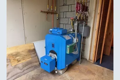 96 Townsend Street, Pepperell, MA 01463 - Photo 23