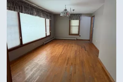 96 Townsend Street, Pepperell, MA 01463 - Photo 5