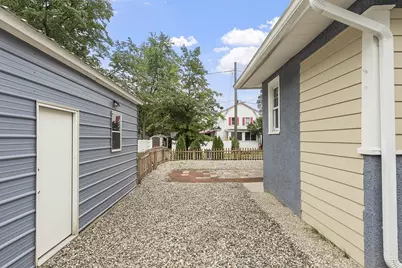 147 Belvidere Street, Springfield, MA 01108 - Photo 9