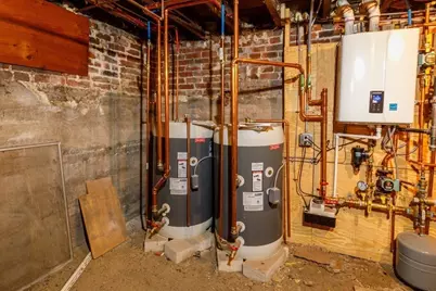 77 Falulah Street, Fitchburg, MA 01420 - Photo 17