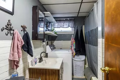 77 Falulah Street, Fitchburg, MA 01420 - Photo 9