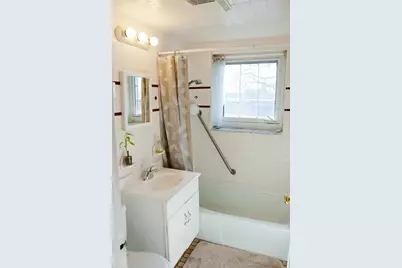 32 Saint Paul Street #7, Brookline, MA 02446 - Photo 7