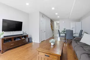 100 Merrimack Ave, Dracut, MA 01826 - Photo 15