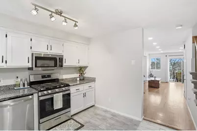 100 Merrimack Ave #156, Dracut, MA 01826 - Photo 5