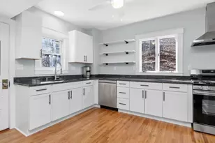 713 South St, Waltham, MA 02453 - Photo 5