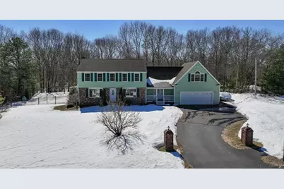 3 Angela Dr, Foxboro, MA 02035 - Photo 3