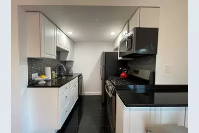 11 Thomas Park #4, Boston, MA 02127 - Photo 13