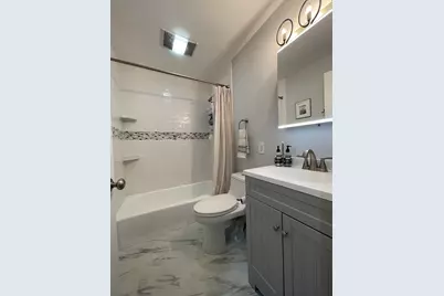 11 Thomas Park #4, Boston, MA 02127 - Photo 11