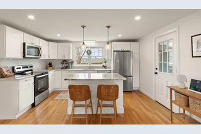 7 Larkin Ln, Salem, MA 01970 - Photo 19