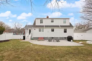 7 Larkin Ln, Salem, MA 01970 - Photo 37