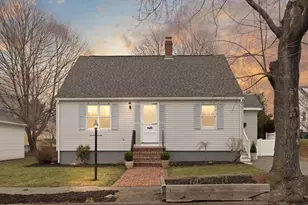 7 Larkin Ln, Salem, MA 01970 - Photo 1