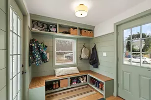 7 Larkin Ln, Salem, MA 01970 - Photo 5