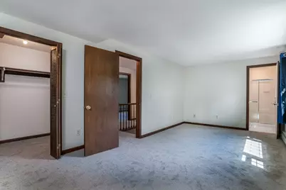 184 Cambridge Cir, Longmeadow, MA 01106 - Photo 21