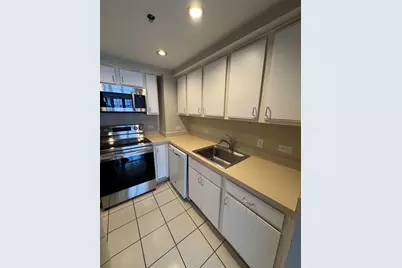 534 Commonwealth Ave. #5A, Boston, MA 02215 - Photo 17