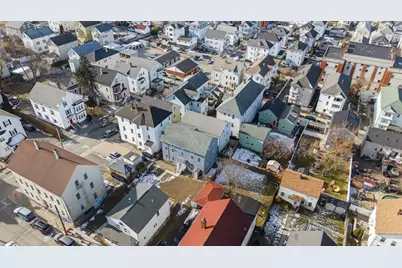 169 Grant St, Fall River, MA 02721 - Photo 5