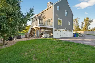 124 Tiffany St, Attleboro, MA 02703 - Photo 39