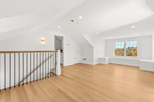 14 Liana St, Woburn, MA 01801 - Photo 27