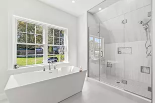 14 Liana St, Woburn, MA 01801 - Photo 21