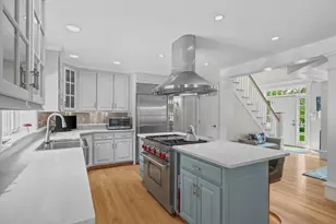 231 Story Ave, Newburyport, MA 01950 - Photo 9