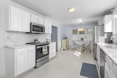 122 Park Ave, Barnstable, MA 02632 - Photo 17