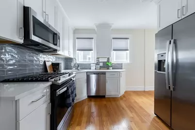 7 Connecticut Ave #1, Somerville, MA 02145 - Photo 7