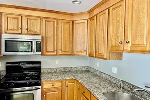 183 Summer St, Watertown, MA 02472 - Photo 3