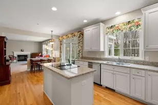 65 Amberville Rd, North Andover, MA 01845 - Photo 11