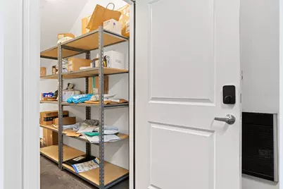 170 W Broadway #412, Boston, MA 02127 - Photo 25