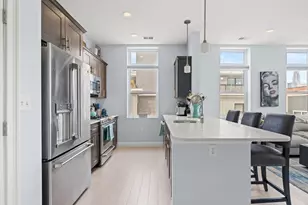 170 W Broadway, Boston, MA 02127 - Photo 7